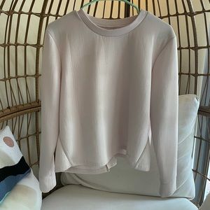 UNDERARMOR training sweater.